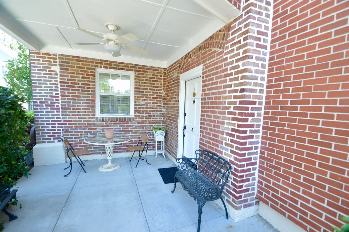 55 Ashley Ave #4